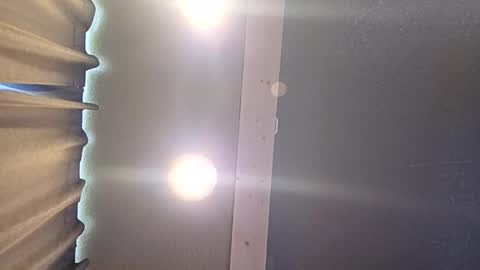 mclovinmackay online show from February 21, 8:01 pm