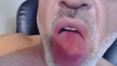 mcstiffee online show from May 27, 9:45 pm