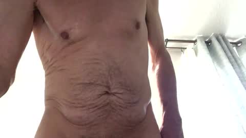 mdguy4200 online show from April 4, 1:07 pm