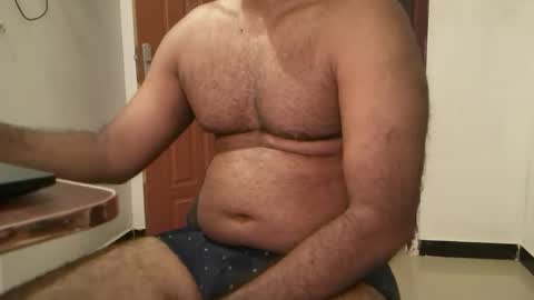 me_hai12 online show from November 20, 12:15 pm