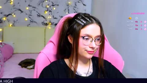 Hanna online show from March 10, 2:28 am