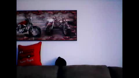 me at home online show from March 21, 5:39 pm