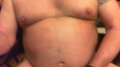 Snapshot of medfirebear chatting on March 7, 1:42 am medfirebear online show from March 7, 1:42 am