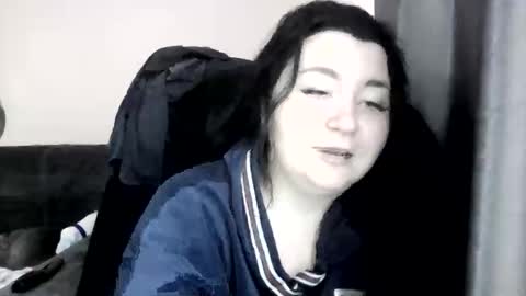 Snapshot of medjik_lool chatting on October 15, 9:32 am Oltereodora-lima online show from October 15, 9:32 am