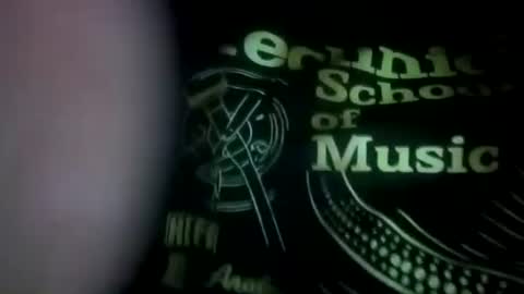 Snapshot of meeeetmee chatting on October 5, 2:31 am Vanilllaice online show from October 5, 2:31 am