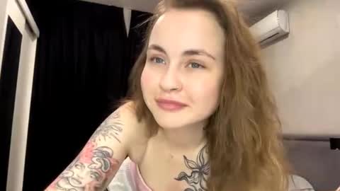 Olivia online show from December 1, 3:32 pm