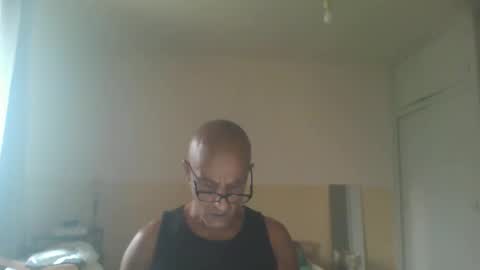 mufine online show from September 21, 4:11 pm