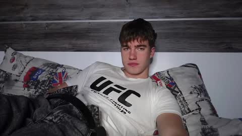 Max online show from December 19, 10:56 am