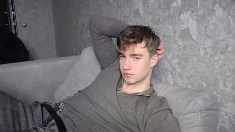 Max online show from February 12, 4:11 pm