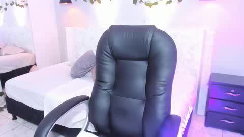 megan__monroe online show from November 25, 11:14 pm