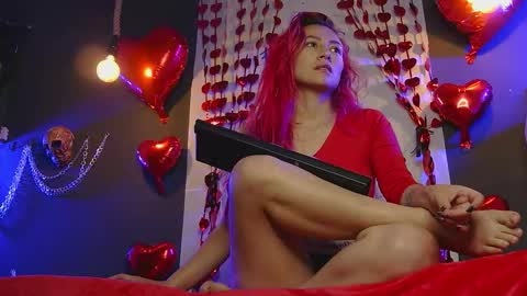 Megan online show from February 12, 3:15 pm