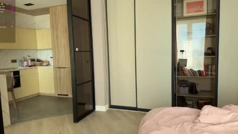 Megan   inst meg myersss online show from April 20, 9:23 am