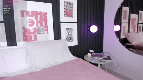 Megan  online show from November 23, 12:52 am