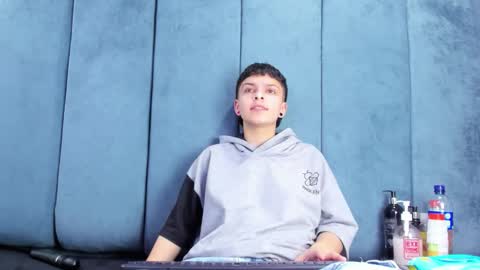 megan_thompsonn_ online show from March 21, 2:50 am