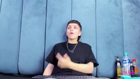 megan_thompsonn_ online show from March 7, 2:33 am