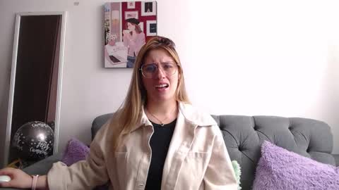 MEGAN online show from January 16, 7:12 pm