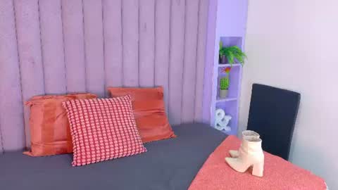 MEGAN online show from June 15, 1:30 am