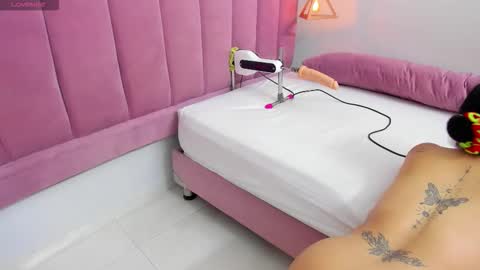 Megan  online show from November 24, 7:34 pm