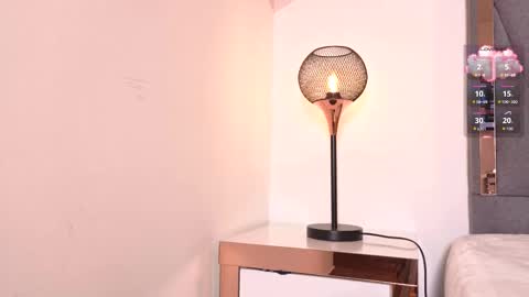 megansky18 online show from October 22, 9:05 pm