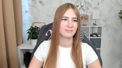 Megan online show from October 8, 12:33 pm