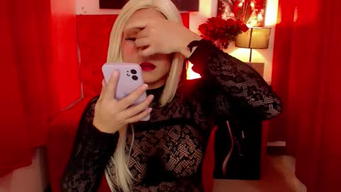 meggan  . maria shantal online show from October 6, 9:16 am