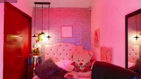 Meghan online show from November 3, 2:56 am