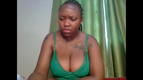 meghan_spice online show from September 18, 7:45 am