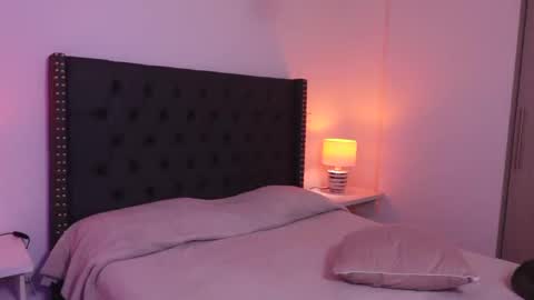 meiis3 online show from March 8, 4:56 am