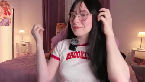 Mei  online show from January 12, 10:50 pm