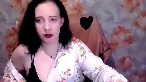 Mel Mellie online show from February 4, 10:57 pm