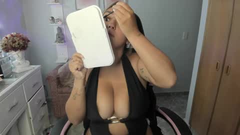 Melaany  online show from April 9, 12:58 am