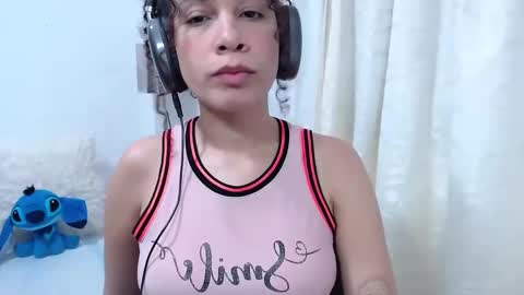 melani online show from December 5, 10:28 pm