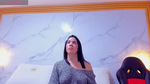 Melanie Gale online show from January 14, 3:25 am