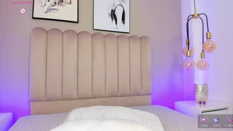 Melanie online show from July 26, 2:31 am