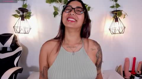 Melanie online show from March 25, 11:11 pm