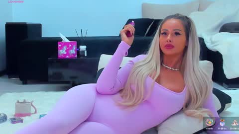 OF melanielexxx online show from February 1, 7:13 pm