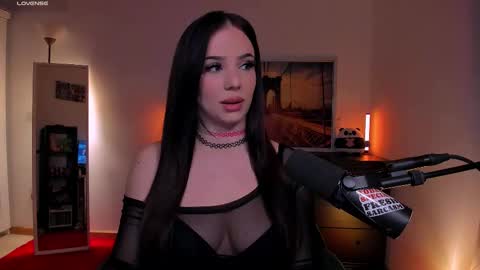 Melanie  online show from February 22, 7:38 pm