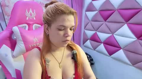 MelanyAnal  online show from March 3, 6:59 pm