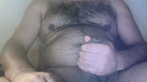 Snapshot of melb887 chatting on December 31, 12:04 pm melb887 online show from December 31, 12:04 pm