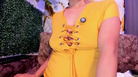 MeleekXXX online show from May 13, 8:40 pm