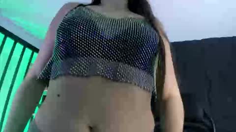 Melissa online show from December 22, 2:13 pm