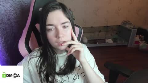 melisanilson online show from December 2, 1:37 am