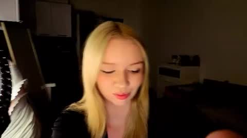 Mel or Lissa 3 Welcome here online show from July 26, 9:23 pm