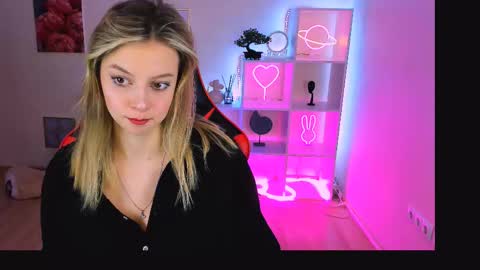 Melissa online show from March 3, 12:26 am