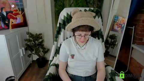 Melissa online show from February 13, 12:14 am