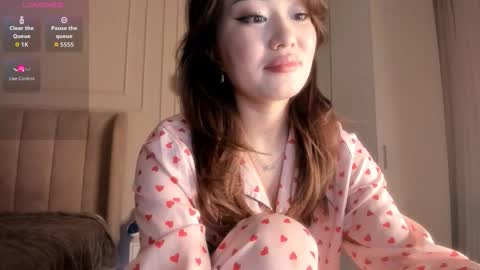 Lisaa online show from December 4, 10:26 am