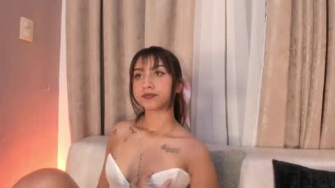 Melissa online show from November 29, 11:56 pm