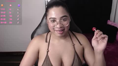 Snapshot of melissahex chatting on October 21, 5:01 am Melissa online show from October 21, 5:01 am