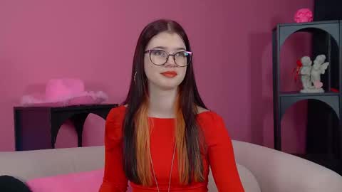 Melissa online show from March 18, 8:15 pm