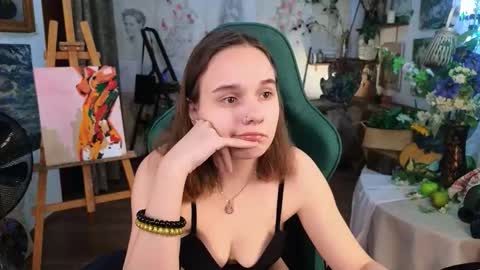 melissaravel online show from March 4, 4:37 pm